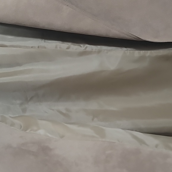 Vintage Julian Gold  Ultra Suede 14 With Belt Fully Lined (Price Firm) - Picture 9 of 9